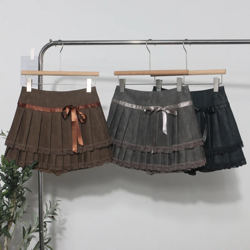Churchf Vintage College Wind Bow Lace 100-Fold Short Skirt High Waist Anti-Walking Pu Skin Skirt 8207