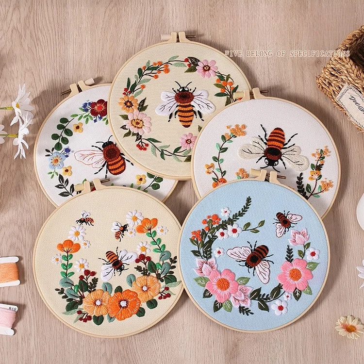 Floral Flourish Beginner Embroidery Kit – Brooklyn Craft Company