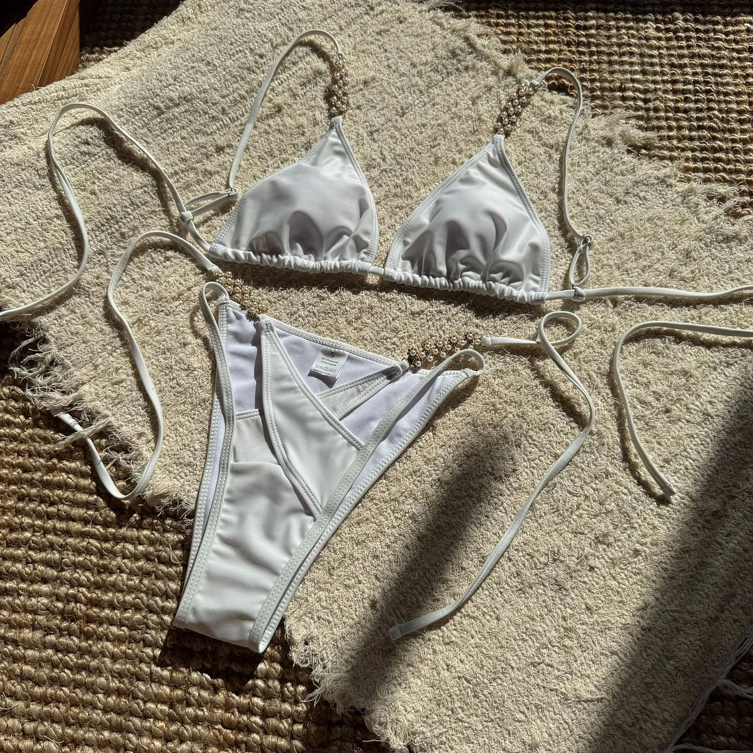 Brownm 2025 New Solid Color Creative Splicing Pearl Flower Accessories Sexy Split Swimsuit Bikini Bikini