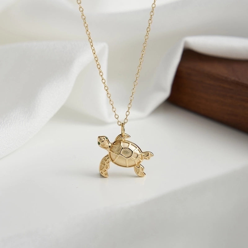 925 Sterling Silver Plated Zircon Plating Inlay Tortoise Pendant Necklace