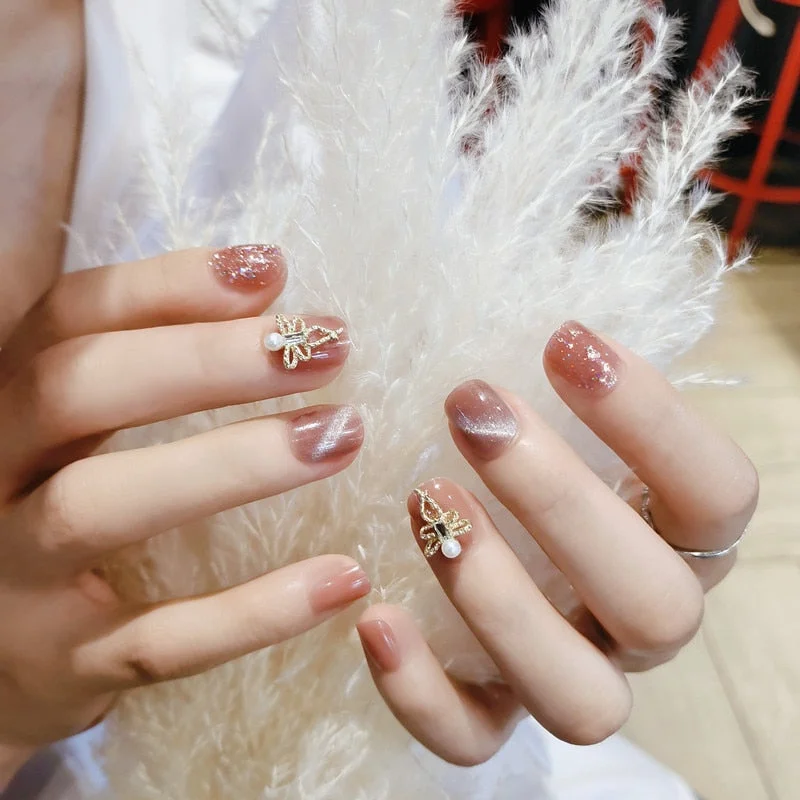 24pcs/box Cat Eye Phototherapy Nail Patch Wearable Fake Nail Short False Nail Wedding For Winter Autumn wearable full cover-Nail Inspo