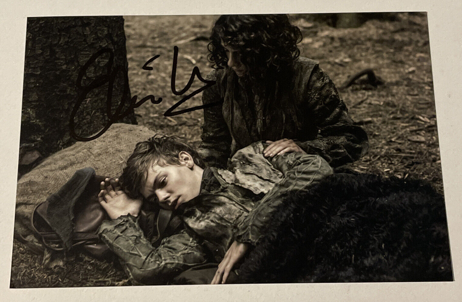 Game of Thrones Ellie Kendrick (Meera Reed) Hand Signed 6x4 Photo Poster painting Autograph TV