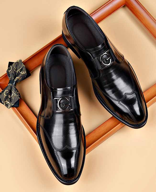 Business Casual Pointed Toe Carved Buckle PU Leather Shoes