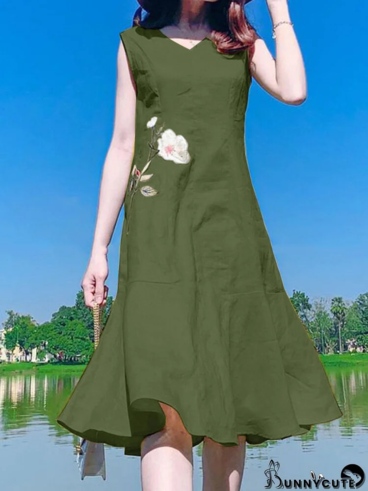 Women Floral Embroidered V-Neck Ruffle Hem Cotton Sleeveless Dress