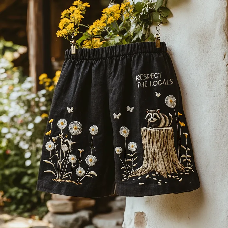 Respect The Locals Raccoon Flowers Art Casual Shorts