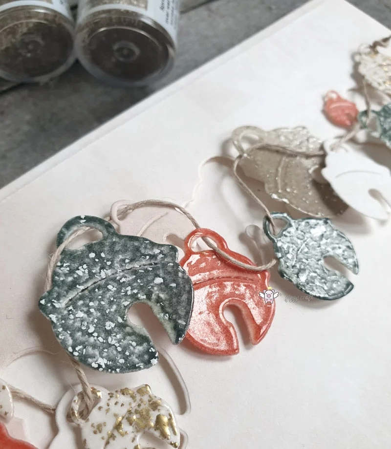 Piggy Craft metal cutting dies cut die mold Christmas bell decoration Scrapbook paper craft knife mould blade punch stencils die