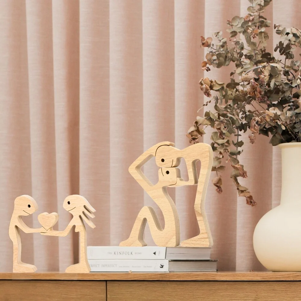 Wooden Couple Sculpture Decoration Love Hearth Small Decor Couple Wood Carving Gifts Valentine Unique Custom Valentine Gifts