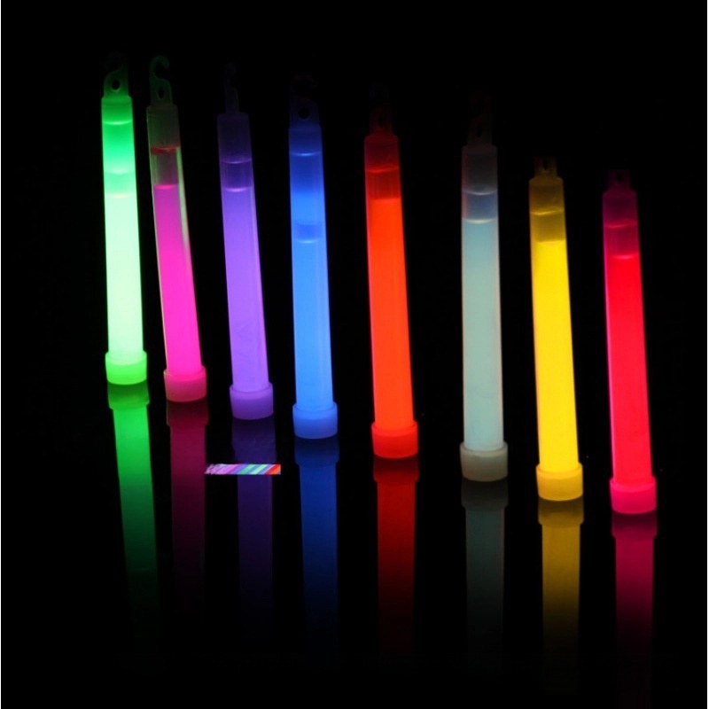Direct Fine Packaging 6 Inch With Hook Glow Stick Luminous Stick Christmas Halloween Outdoor Camping