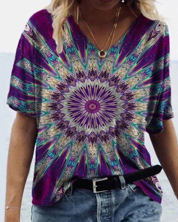 🔥kukelife🔥Mandala Painting Graphic Tee