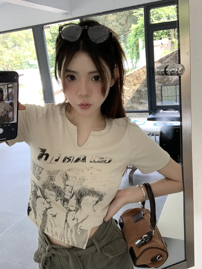 Uveng Uveng Short-Sleeved T-Shirt Women 2024 Summer Irregular Design Sense Pure Desire Hot Girls Short Students On Clothes
