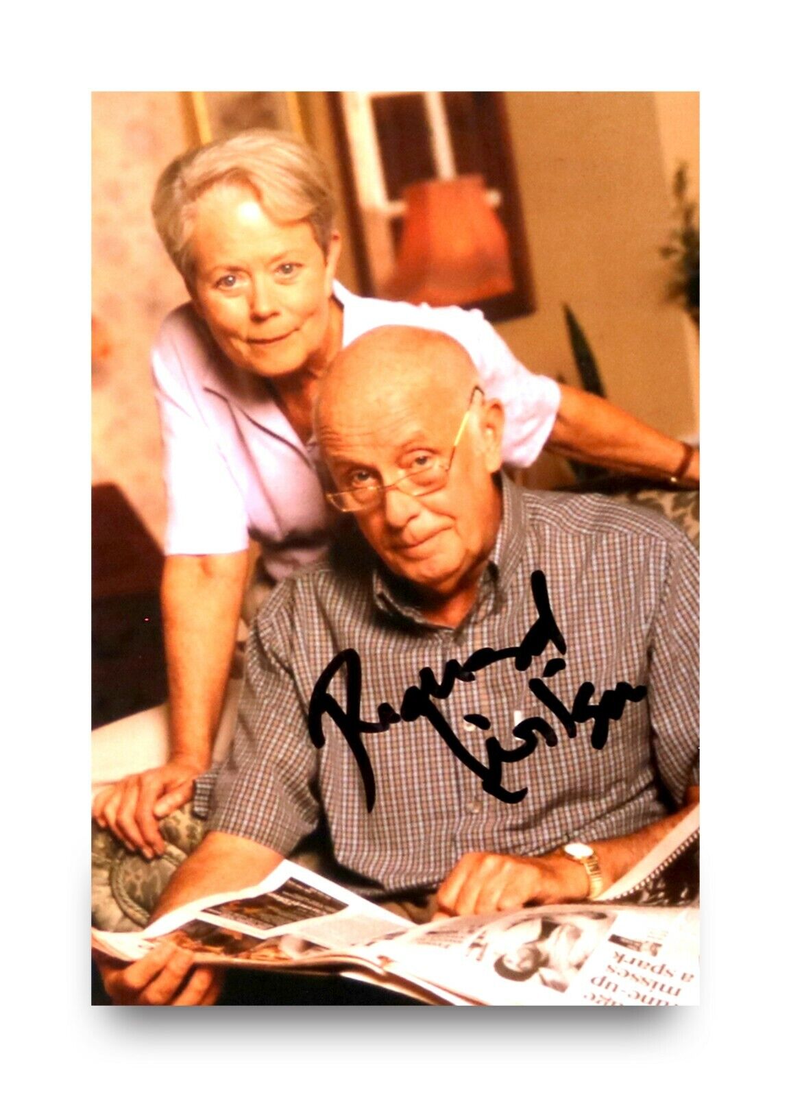 Richard Wilson Signed 6x4 Photo Poster painting One Foot In The Grave Victor Autograph + COA