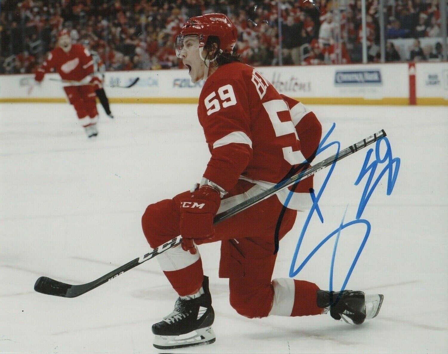 Tyler Bertuzzi Autographed Signed 8x10 Photo Poster painting ( Red Wings ) REPRINT