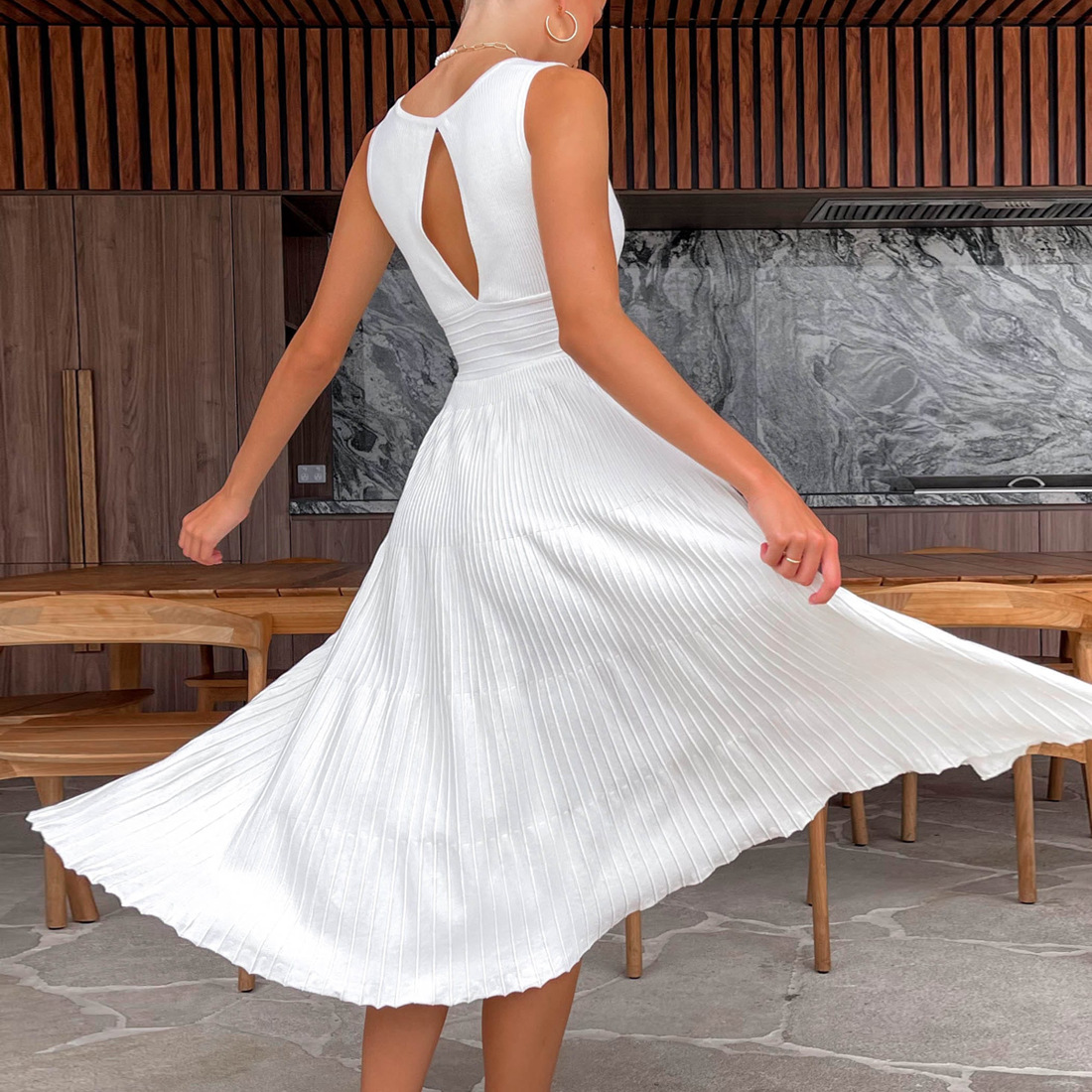 Ootddress Knit V-Neck For Women Maxi Dress Y2k Backless Fashion Knitwear Party Dress Casual Baggy High Waist Summer Female Dress