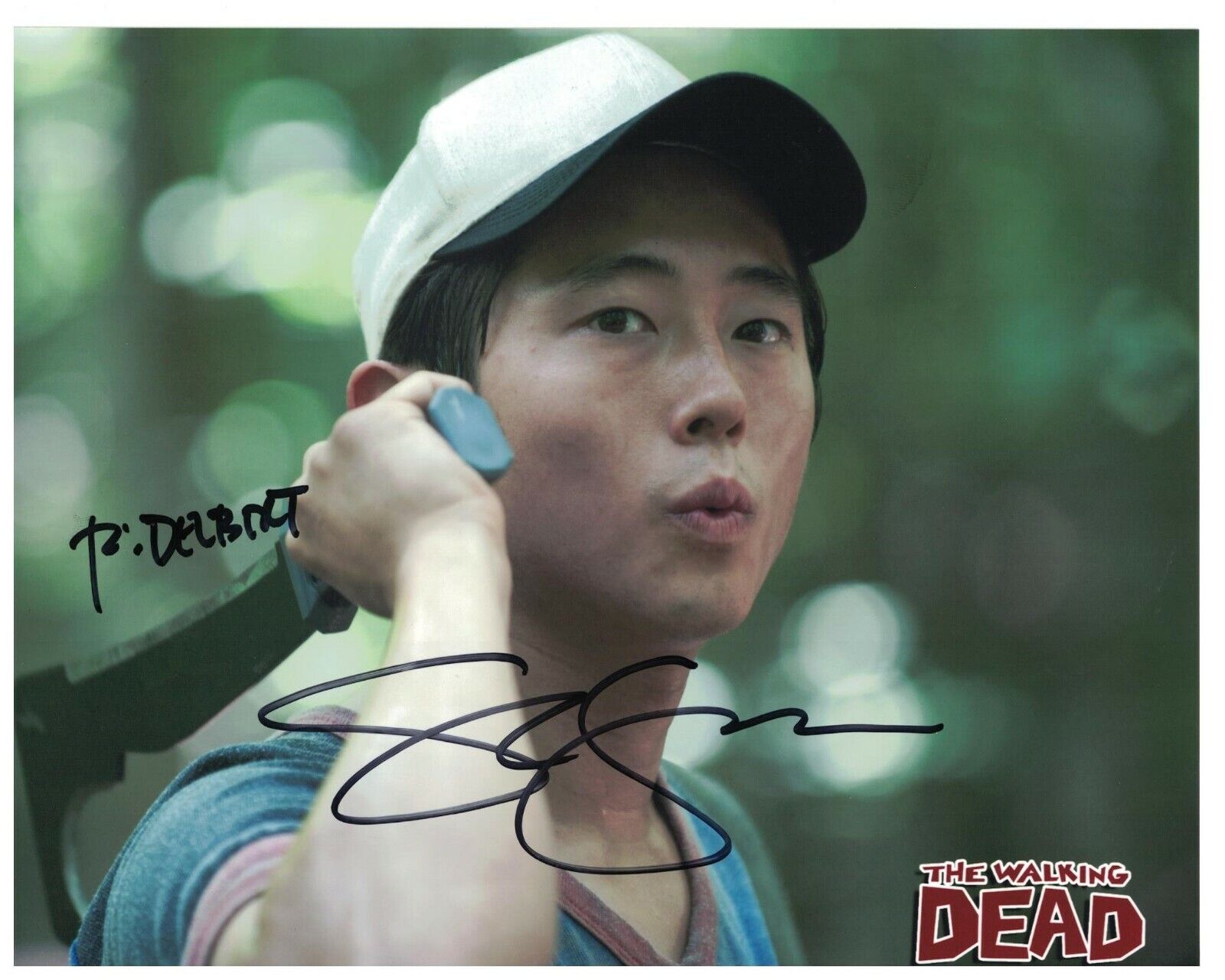 Steven Yeun Signed Autographed 8x10 Photo Poster painting Actor The Walking Dead