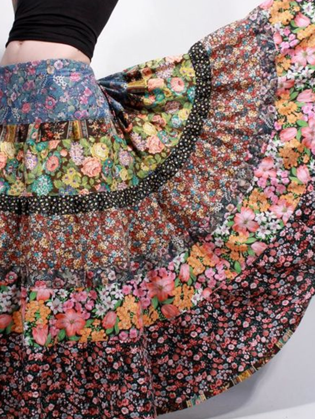 PATCHWORK TIERED SKIRT