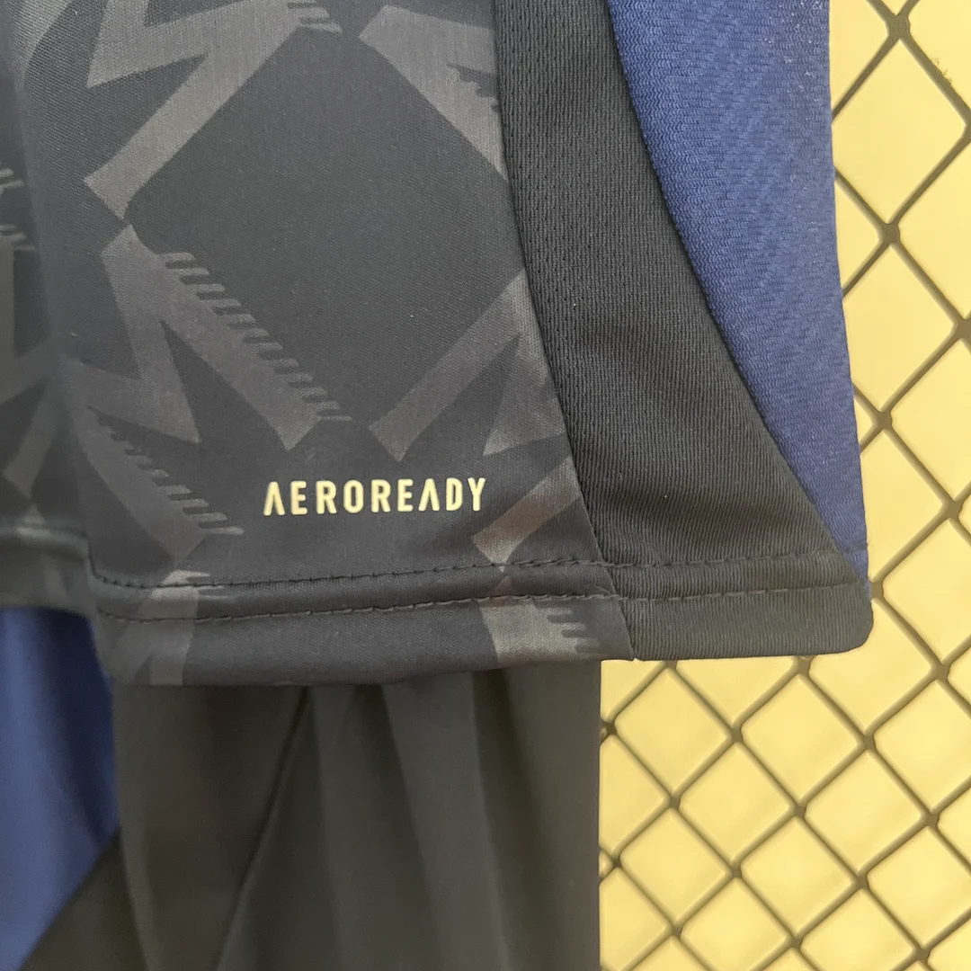 24/25 Manchester United Away Kids Kit Football Jersey Thai Quality