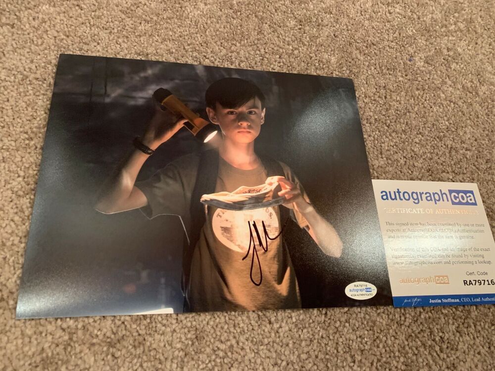 JAEDEN MARTELL SIGNED 8x10 Photo Poster painting AUTOGRAPHED IT