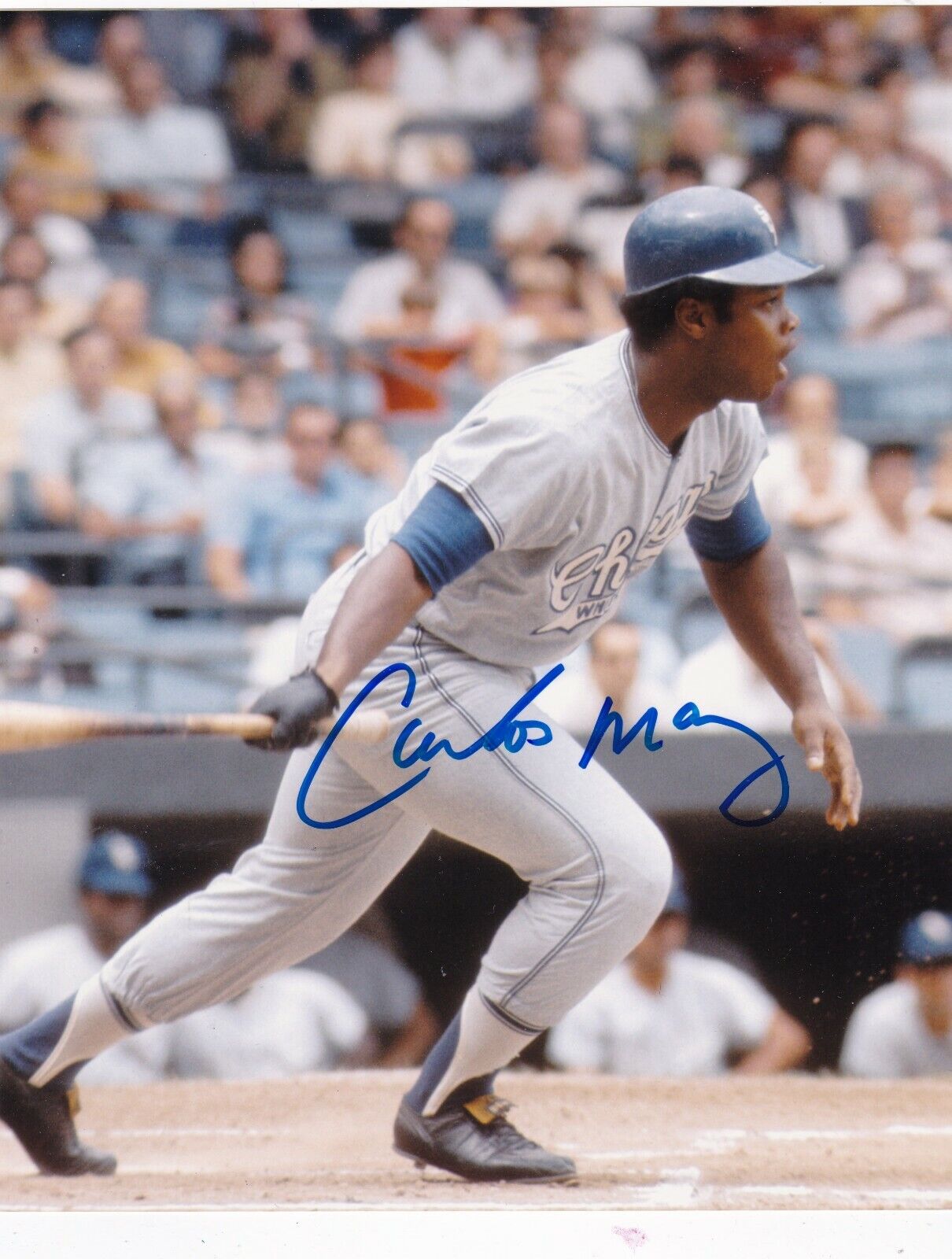 CARLOS MAY CHICAGO WHITE SOX ACTION SIGNED 8x10