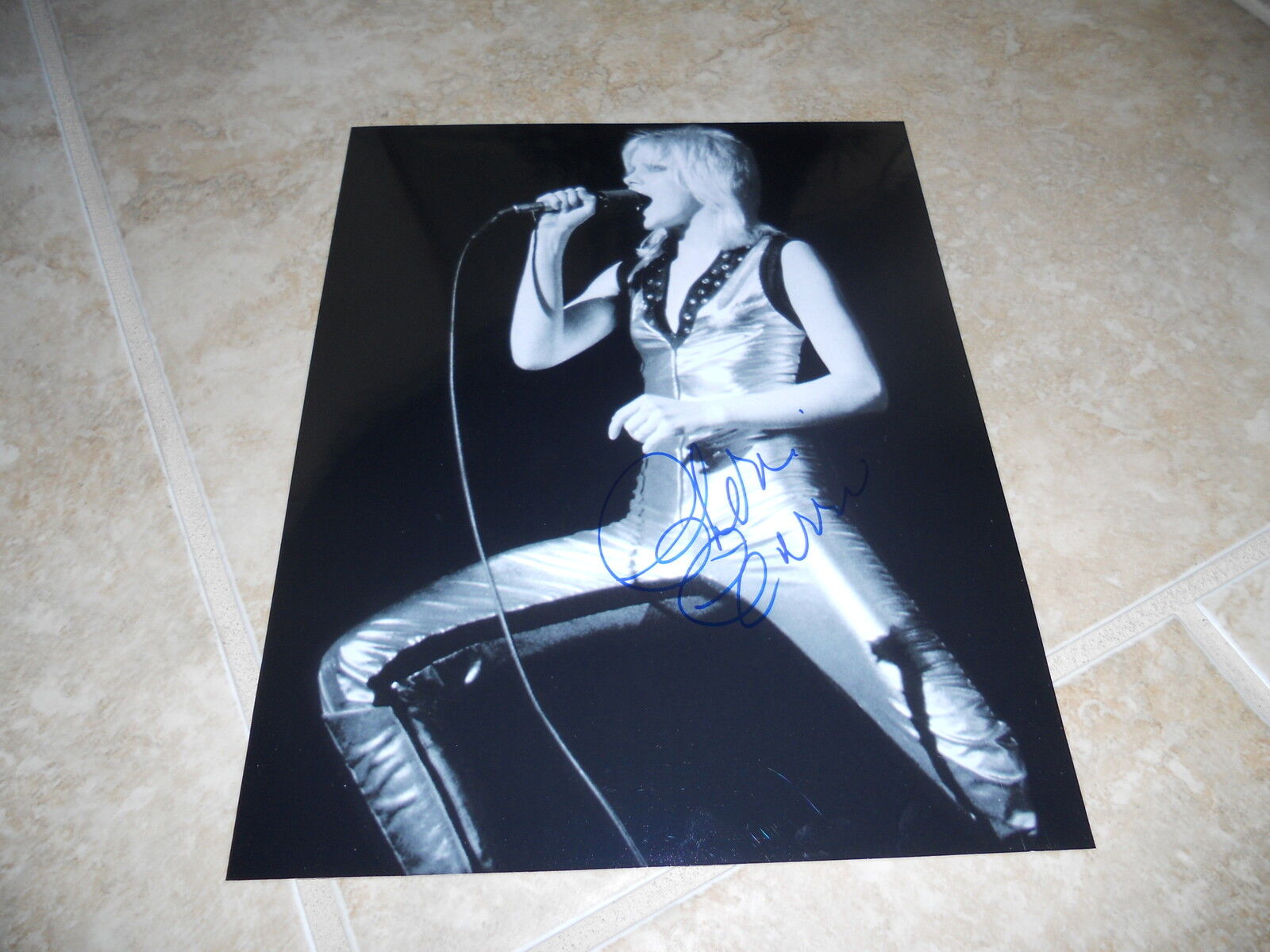 Cherie Currie The Runaways Sexy Signed Autographed 8x10 Photo Poster painting PSA Guaranteed