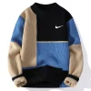 Men's Autumn And Winter Colorblock Warm Crew Neck Sweater