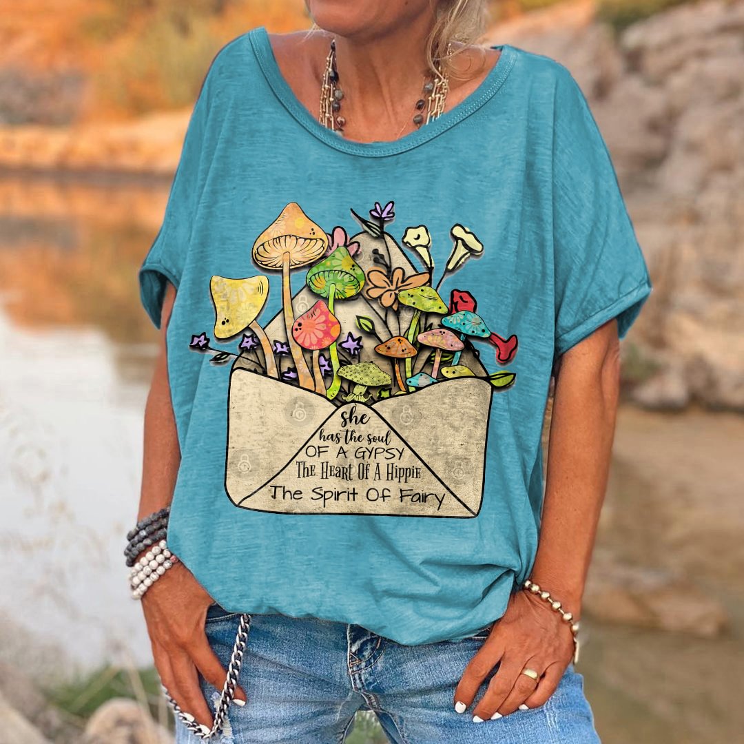 She Has The Soul Of A Gypsy The Heart Of A Hippie Printed T-shirt