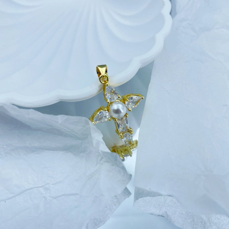 1 Piece 19*32mm Copper Zircon 18K Gold Plated Cross Pendant Jewelry Accessories