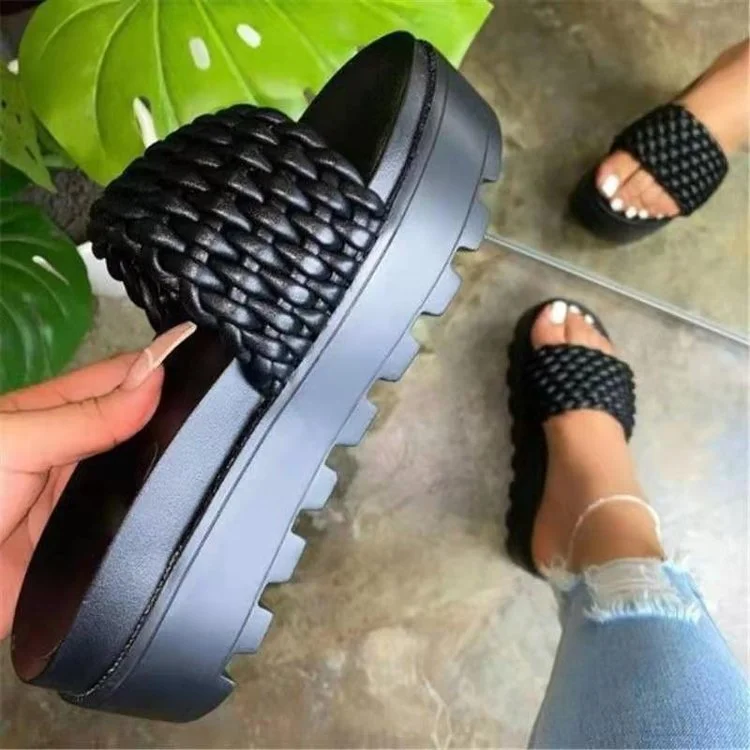 Yyvonne Cake Slippers Women's 2025 Spring And Summer New Thick-Bottomed Flat Sandals Wish Ladies Shoes