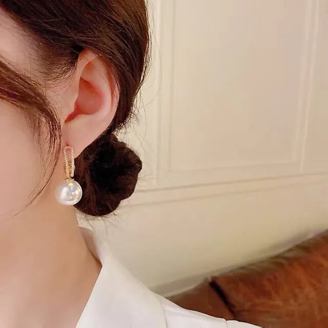 Women's Stud Earrings Drop Earrings Hoop Earrings Geometrical Heart Flower Shape Vintage Stylish Simple Luxury Sweet Earrings Jewelry 1