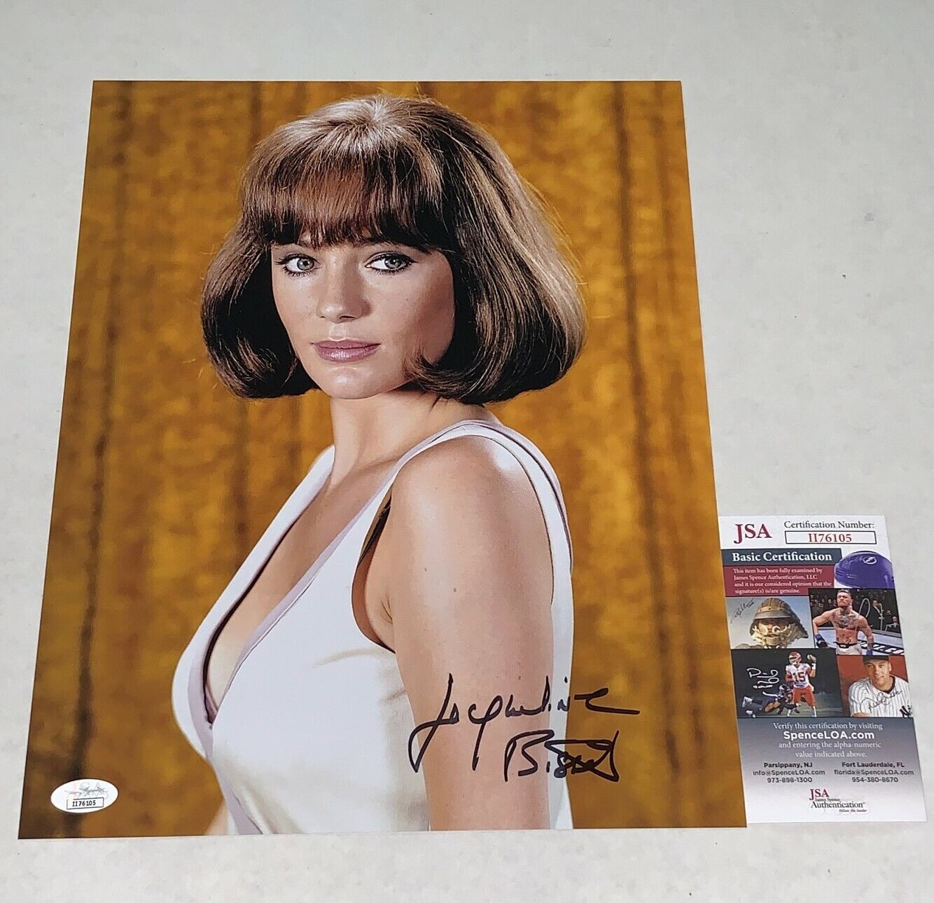 Jacqueline Bisset Actress signed Young Hot 11x14 Photo Poster painting autographed 2 JSA