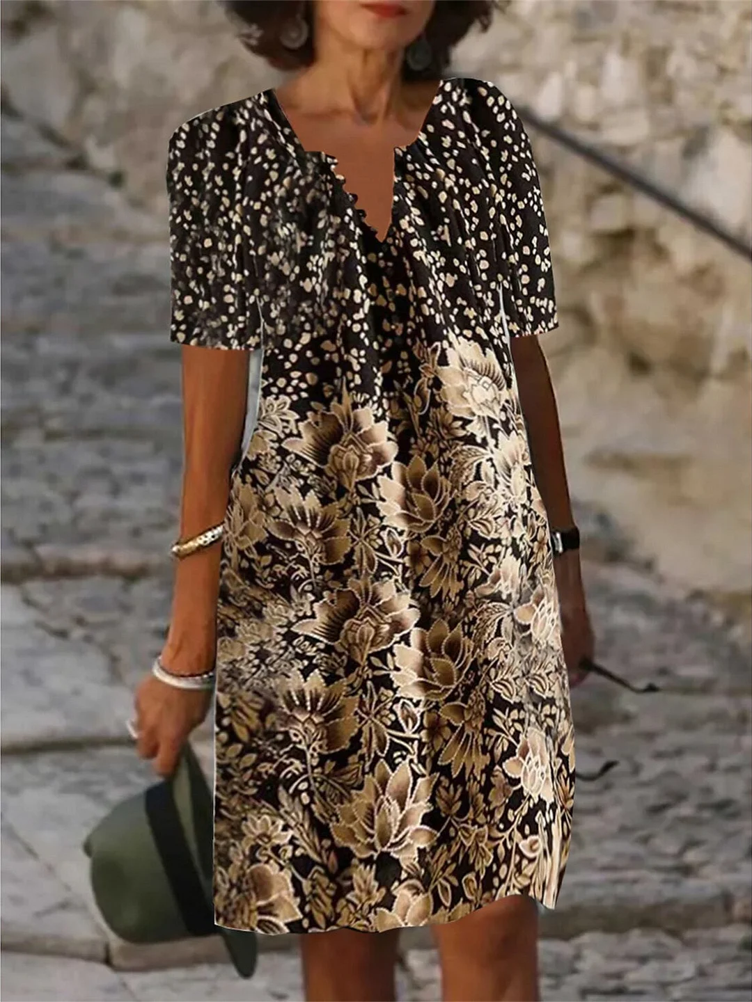 Women Short Sleeve V-neck Floral Printed Graphic Button Midi Dress