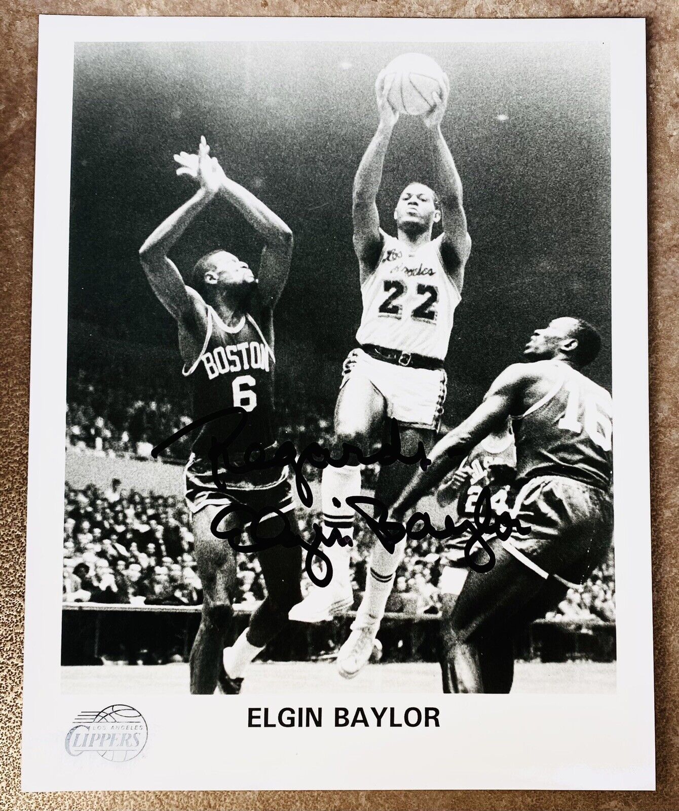 Elgin Baylor Signed LA Basketball 8x10 Photo Poster painting Todd Mueller COA Picture Autograph