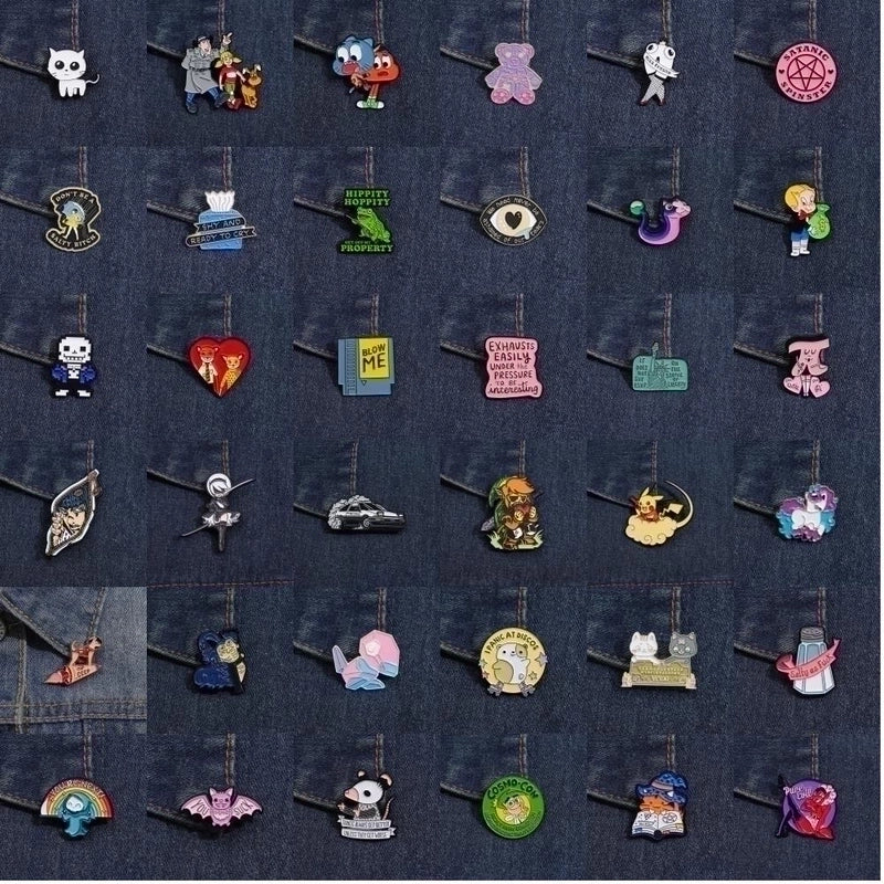 Cartoon Style Original Design Cowboy Style Animal Bear Bat Alloy Stamping Stoving Varnish Plating Kid'S Adults Brooches