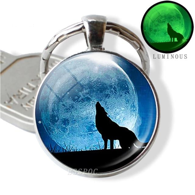 Buzzdaisy Luminous Glow In The Dark Wolf Key Chain Key Rings Holder