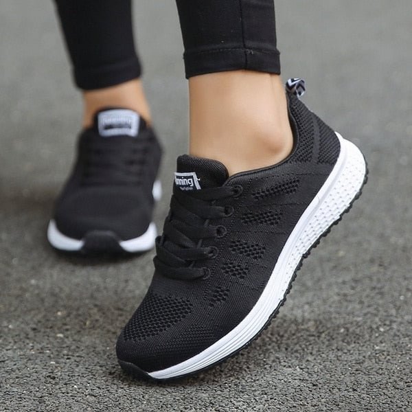 Women Casual Shoes Fashion Breathable Mesh Sneakers White Sports Shoes 2021 Female Flat Walking Vulcanized Shoes For Gym Basket