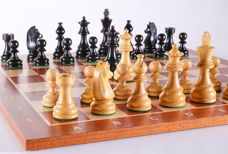 The Championship Chess Set Combo