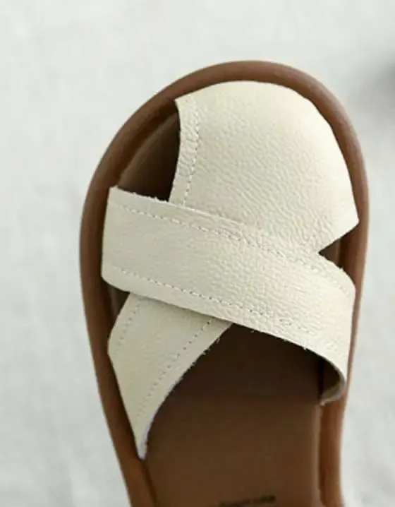 Fashionable and breezy shoes