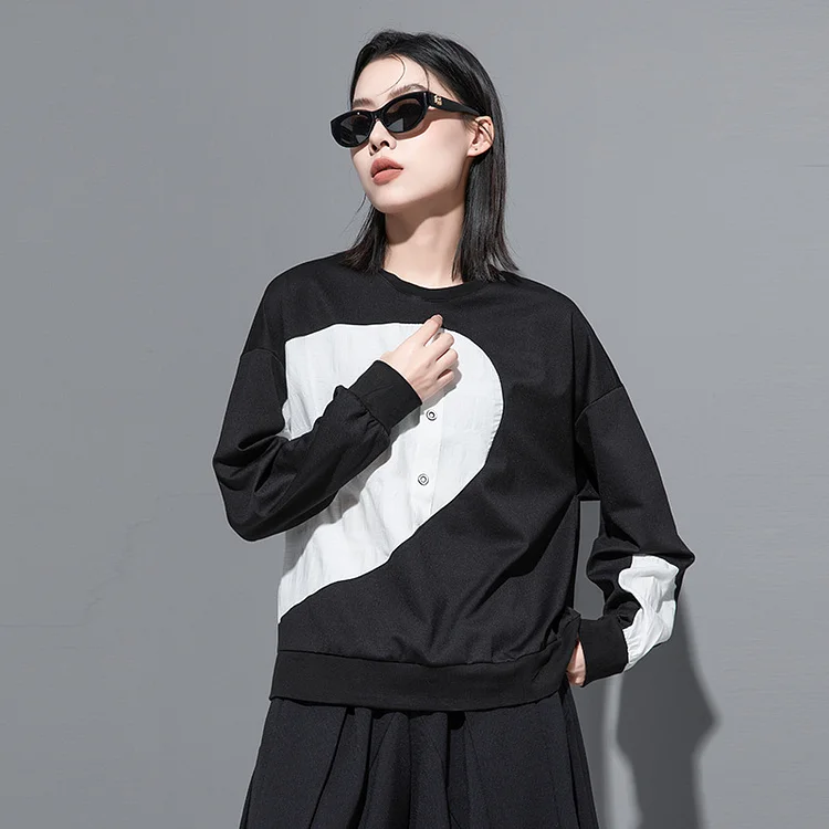 Dark Style Colorblocked Long Sleeve Sweatshirt - yankia