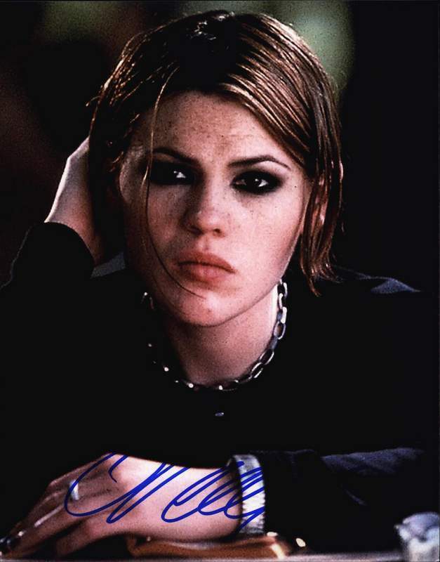 Clea Duvall authentic signed celebrity 8x10 W/Certificate Autographed (A0005)