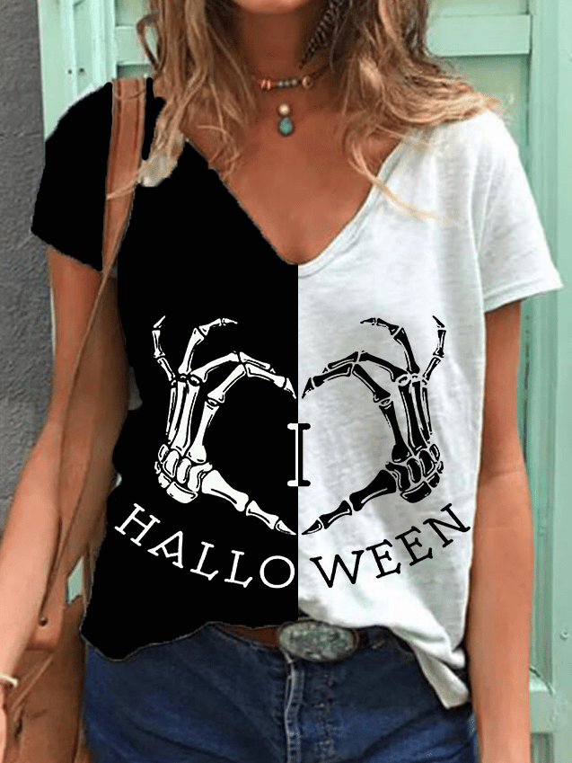 Women's Black & White Classic HALLOWEEN Print V-Neck T-Shirt