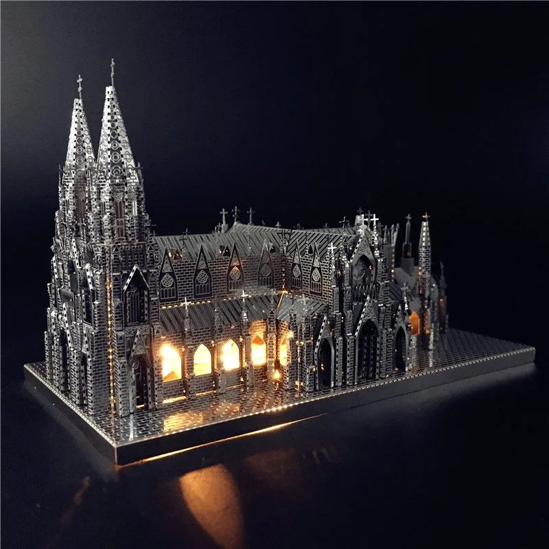 3D metal puzzle model