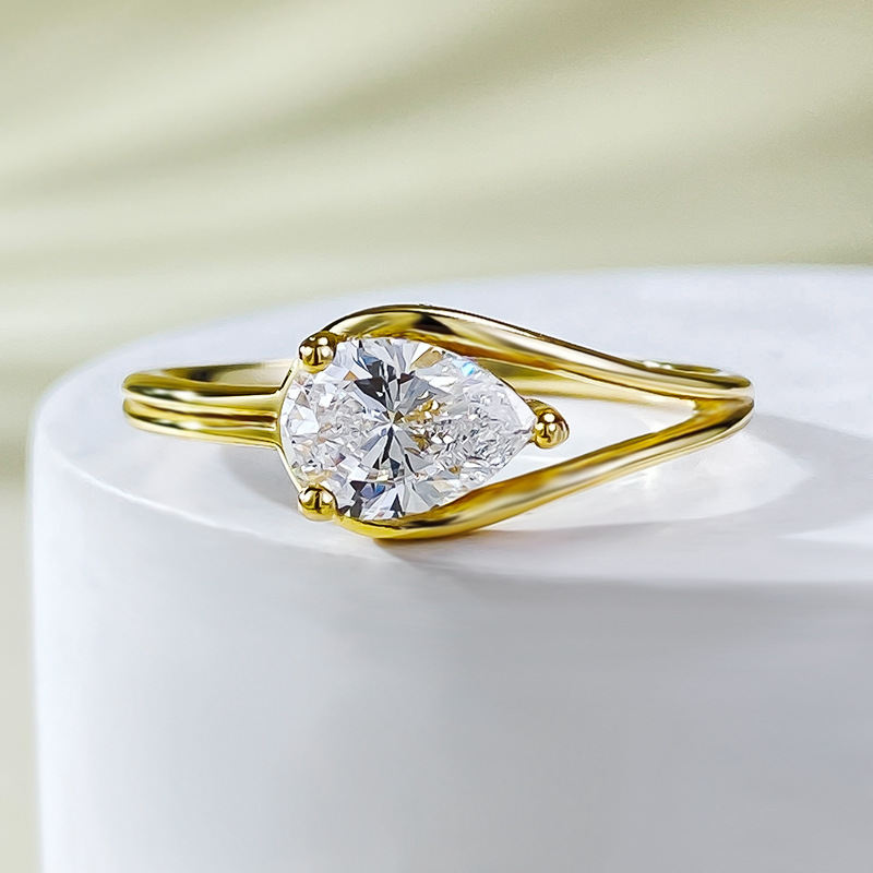 MIKAMU Jewelry 5*7 Pear-shaped White Diamond Engagement Ring, S925 Silver, Minimalist Style, High Carbon Diamond, Women's Gift