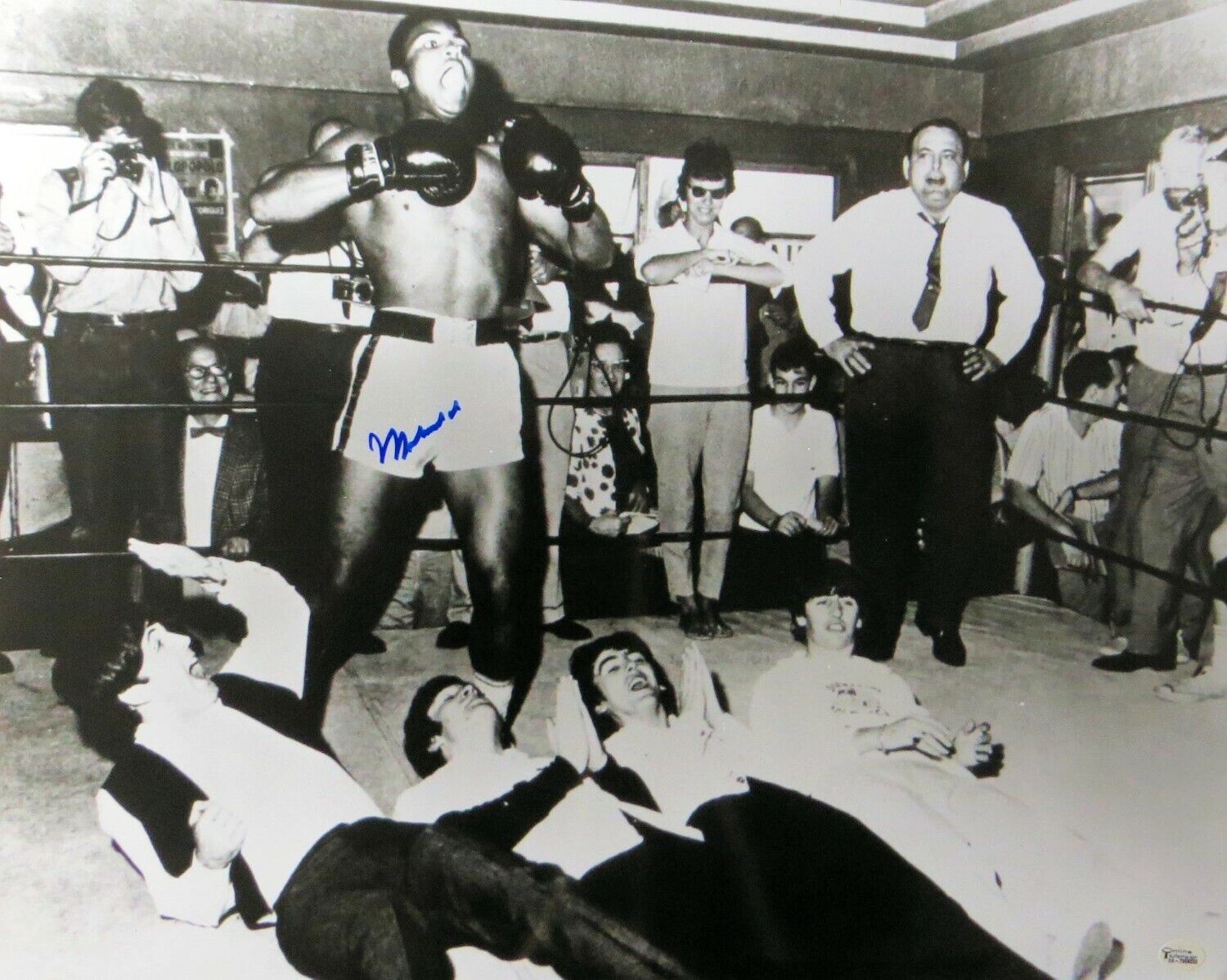 Muhammad Ali Signed Autographed 16X20 Photo Poster painting Famous with The Beatles OA