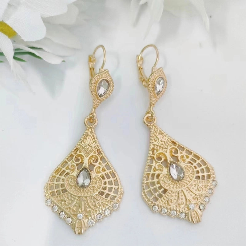 1 Pair Elegant Vintage Style Lady Geometric Inlay Zinc Alloy Zirconia 18K Gold Plated Drop Earrings