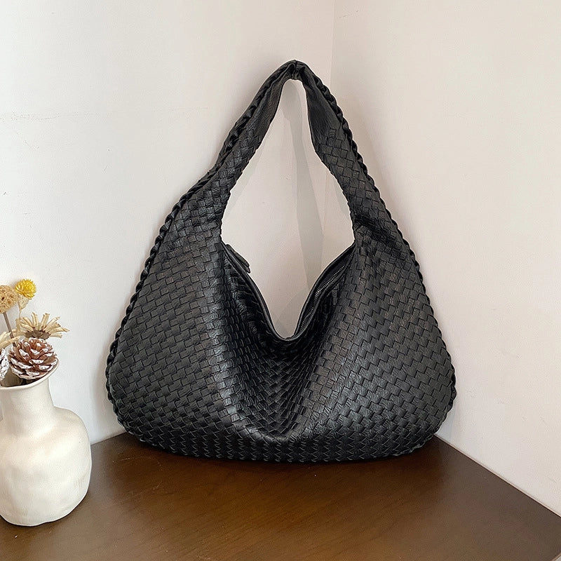Women’s Medium Pu Leather Solid Color Streetwear Weave Dumpling Shape Zipper Handbag