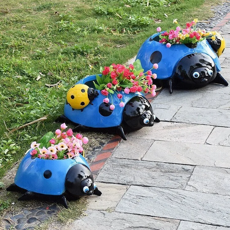 Cute Ladybug flower pot