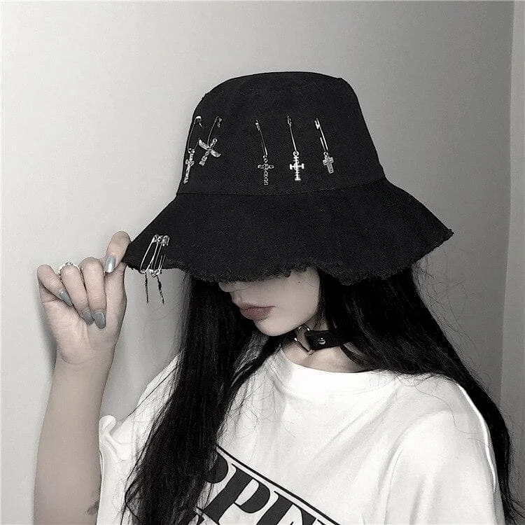 Crossed Safety Pin Bucket Hat SP339