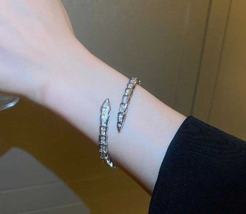 Minimalist Letter Solid Color Copper Zircon Bangle In Bulk