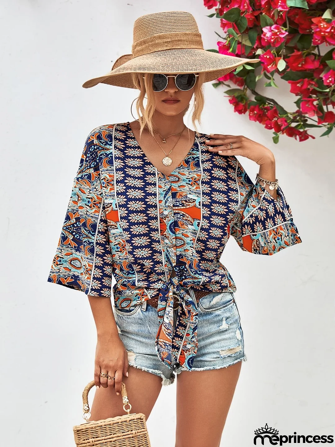 Tie Hem V-Neck Three-Quarter Sleeve Blouse