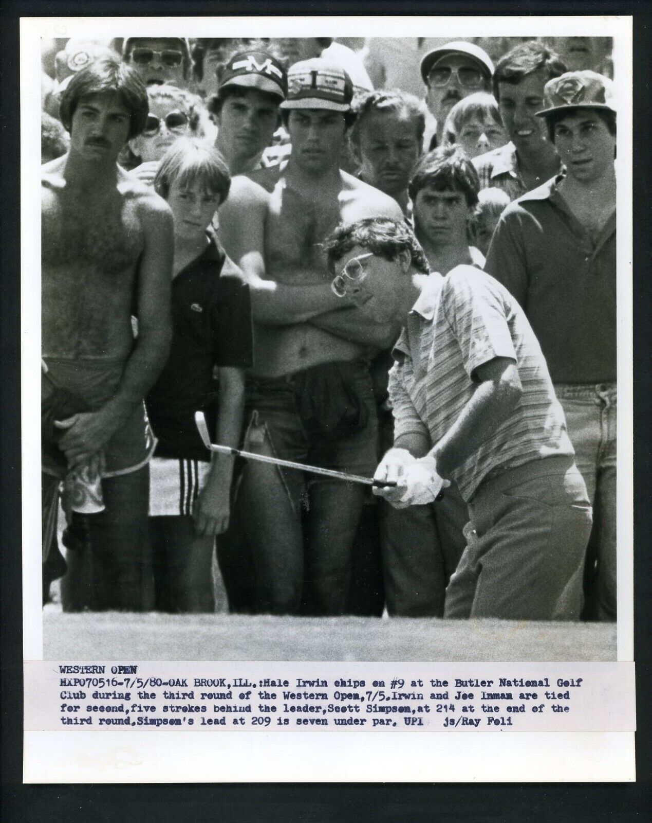 Hale Irwin 1980 Western Open Golf Press Photo Poster painting Butler National Golf Club chipping