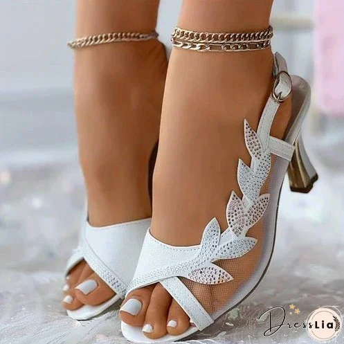 Soft and fresh Sandals